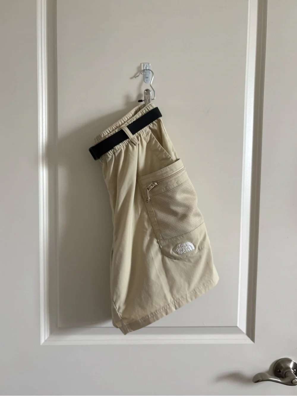 The North Face Class V Pathfinder Belted Shorts Men’s Medium Beige Quick Dry